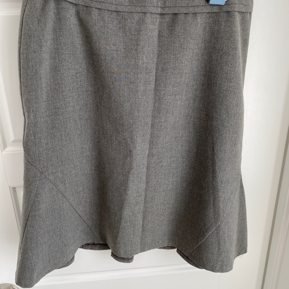 Grey Skirt with Ruffled Ends - Picture 5 of 8